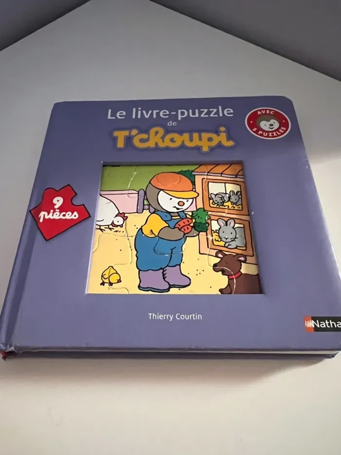 Livre puzzle tchoupi
