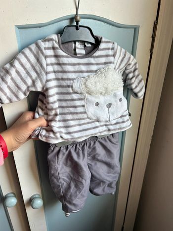 Ensemble doublé mouton , 1 mois