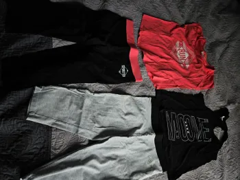 Lot 2 ensembles sport neufs