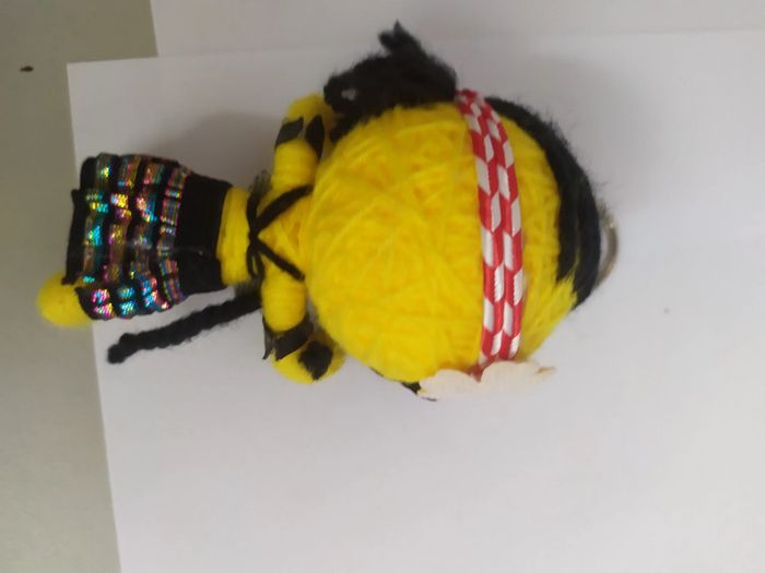 porte clef ''style  ninja '' jaune - photo numéro 2
