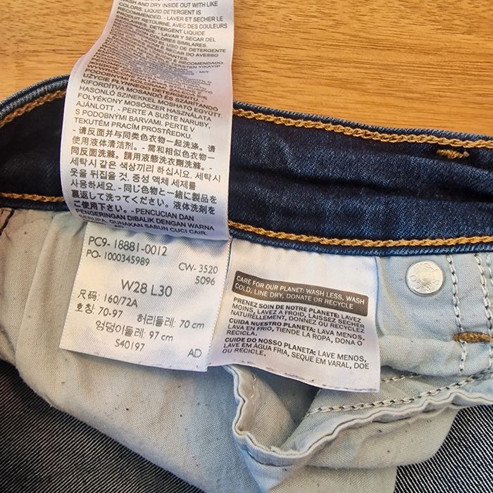 Jeans levi's 711 Skinny 28/30 - photo numéro 13