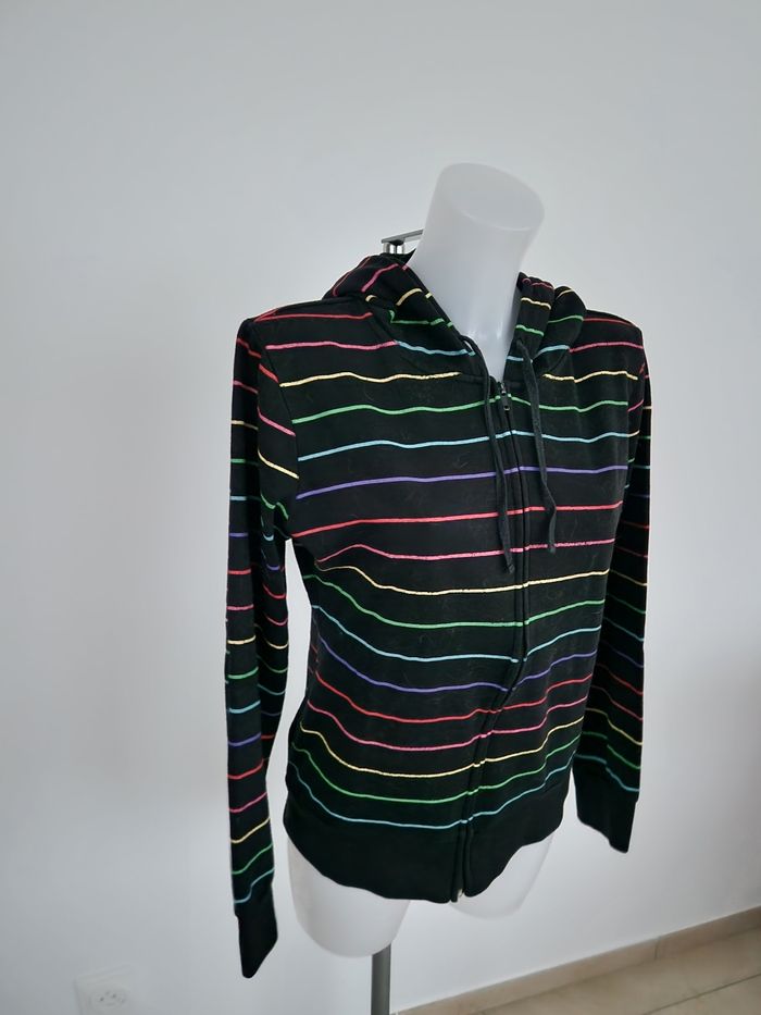 Sweat noir à capuche et rayures colorées Mim - photo numéro 4