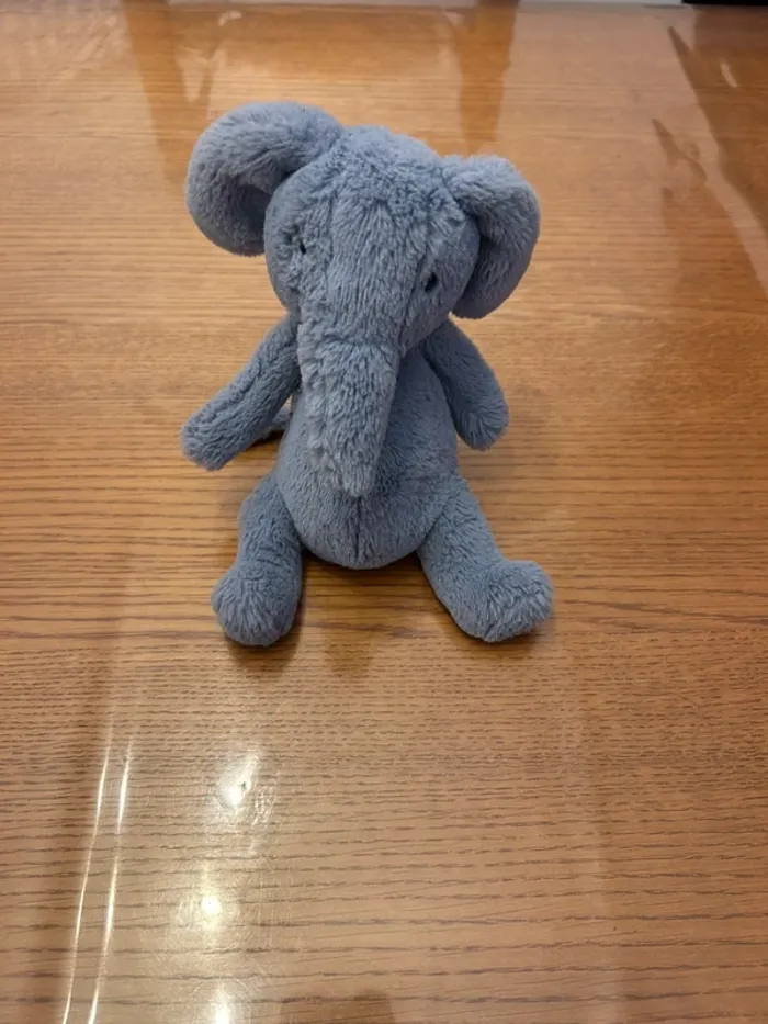 Éléphant jellycat