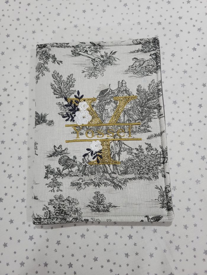 Protége carnet de santé - photo numéro 2