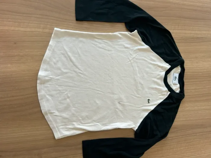 Tee shirt lacoste taille 38 - photo numéro 2