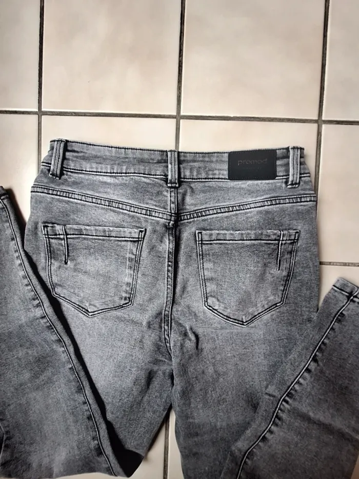 Jean slim Emile Promod Taille 38 - photo numéro 2
