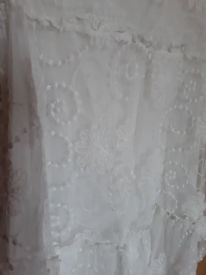 Robe dentelle - photo numéro 7