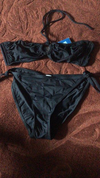 Bikini 2 pièces neuf taille 42