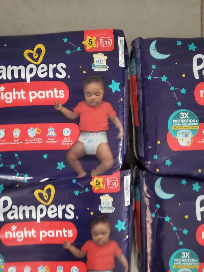 Lot de 4 paquets de couches culottes pampers night pants taille 5 - photo numéro 2