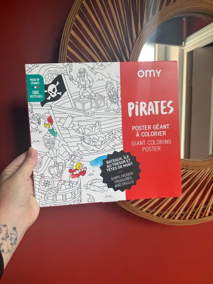 Coloriage géant Omy neuf pirates