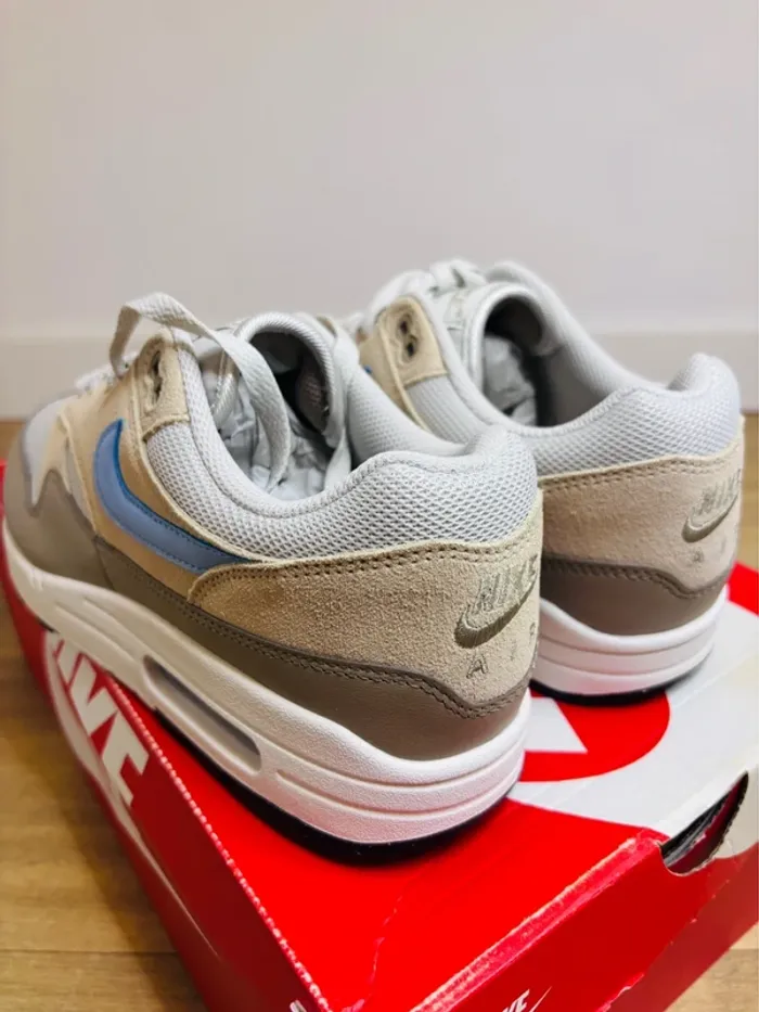Nike Air Max 1 Essential Light Bone Psychic Blue Taille 43 - photo numéro 4