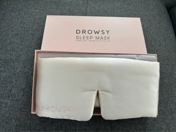 Masque de sommeil en soie Drowsy « Sunset Pink » - photo numéro 3