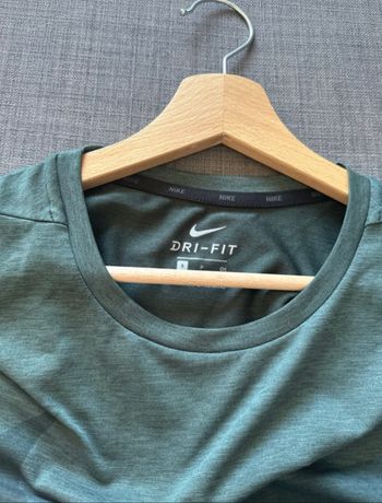 T-shirt Nike