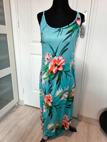 Robe longue fleurie été en taille L-XL neuve