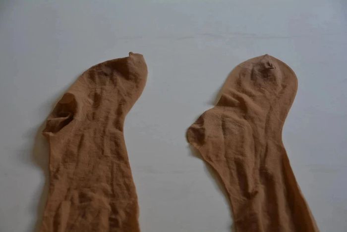 bas autofixant beige taille M - photo numéro 3