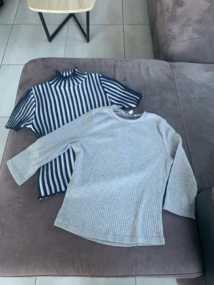 Lot 2 hauts côtelés