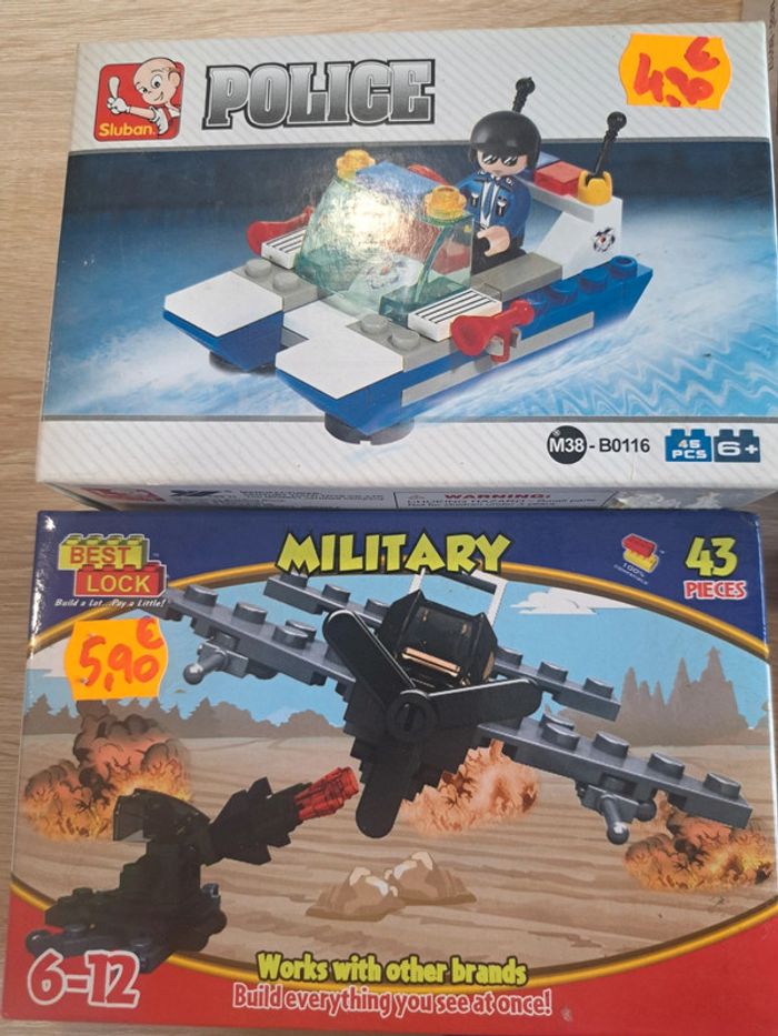 Lot de 5 boîtes de construction neuves - photo numéro 2