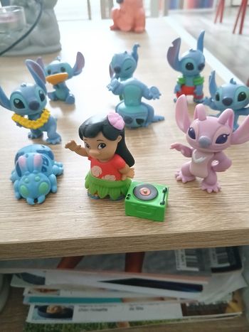 Figurines stitch