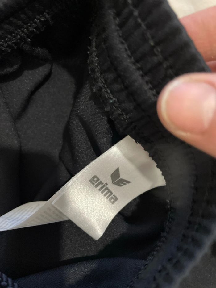 Short de jogging - photo numéro 3