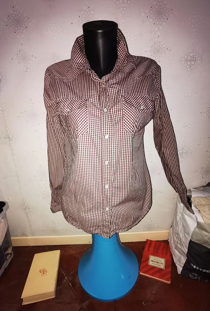 D2093 - chemise femme taille 42