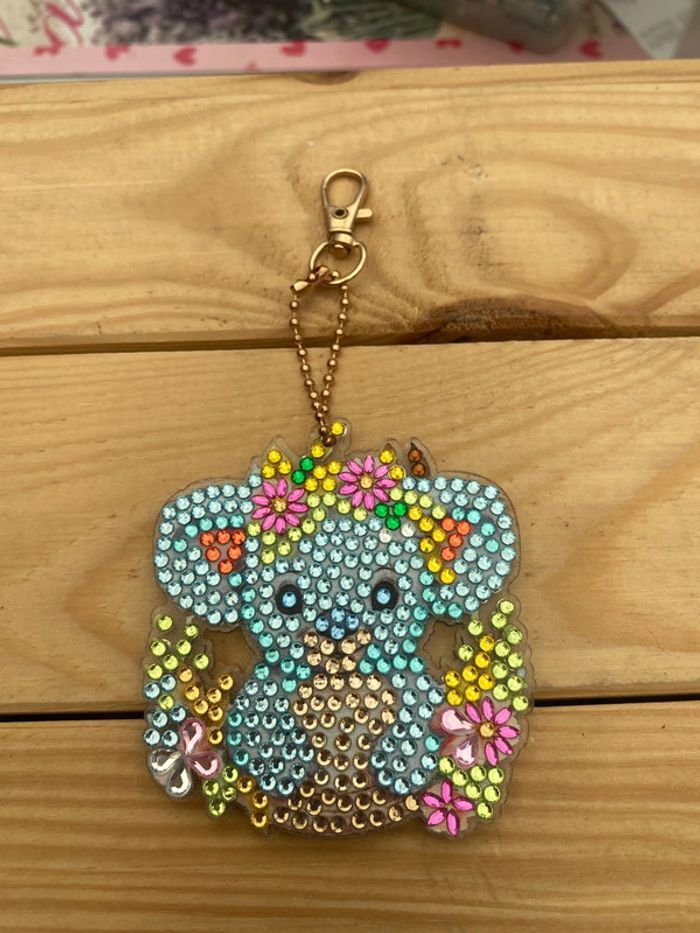 Porte clé recto/verso koala 🐨 en Diamond painting