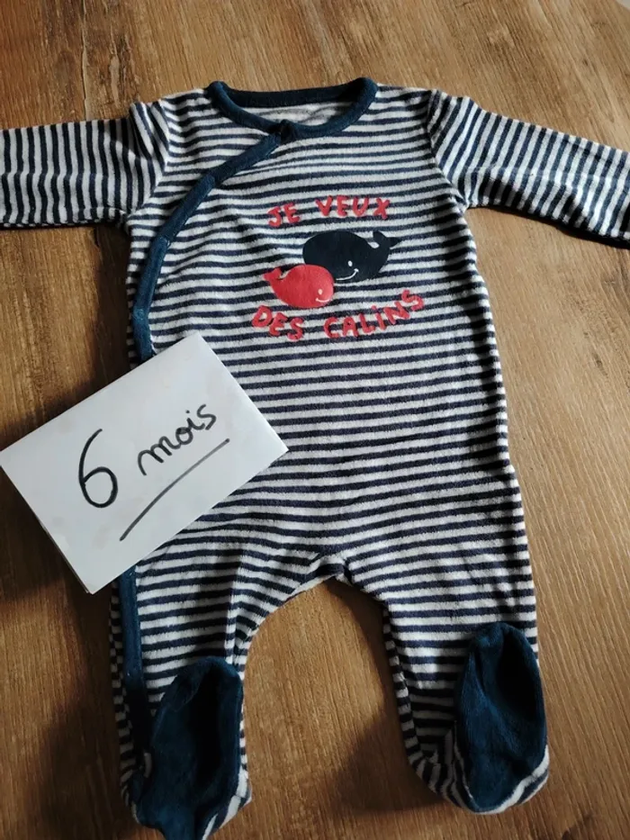 Pyjama bébé
