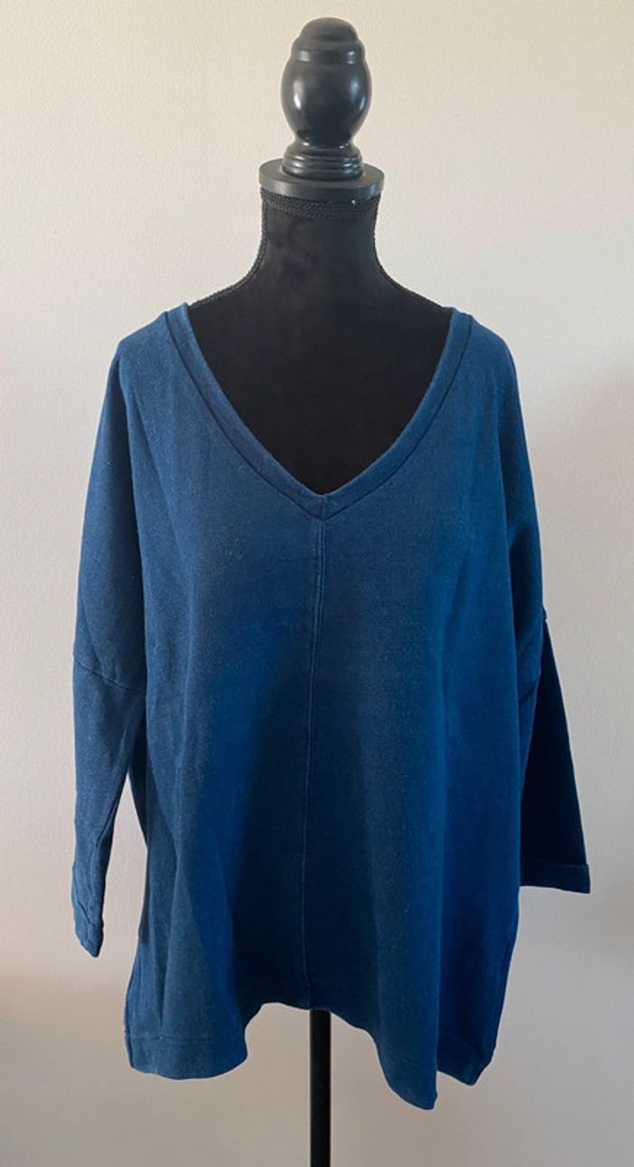 Sweat Esprit taille M / L coupe oversize bleu marine