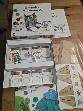 Jeu de société Le Monstre Des Couleurs des éditions Purple Brain,