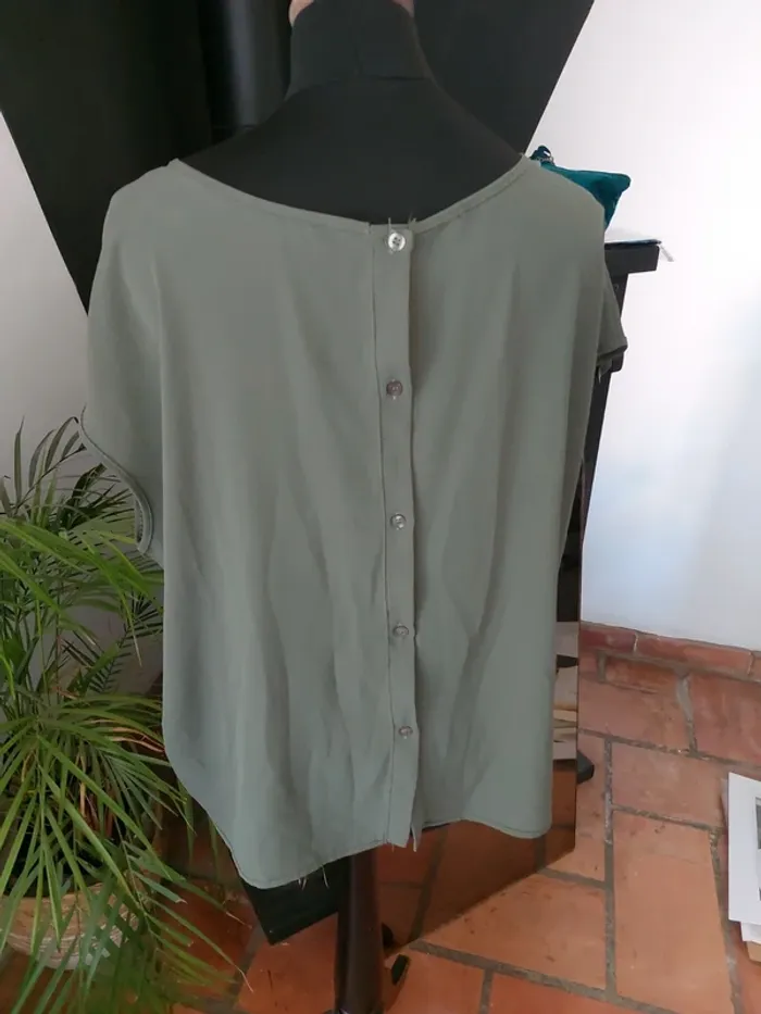 Blouse - photo numéro 2