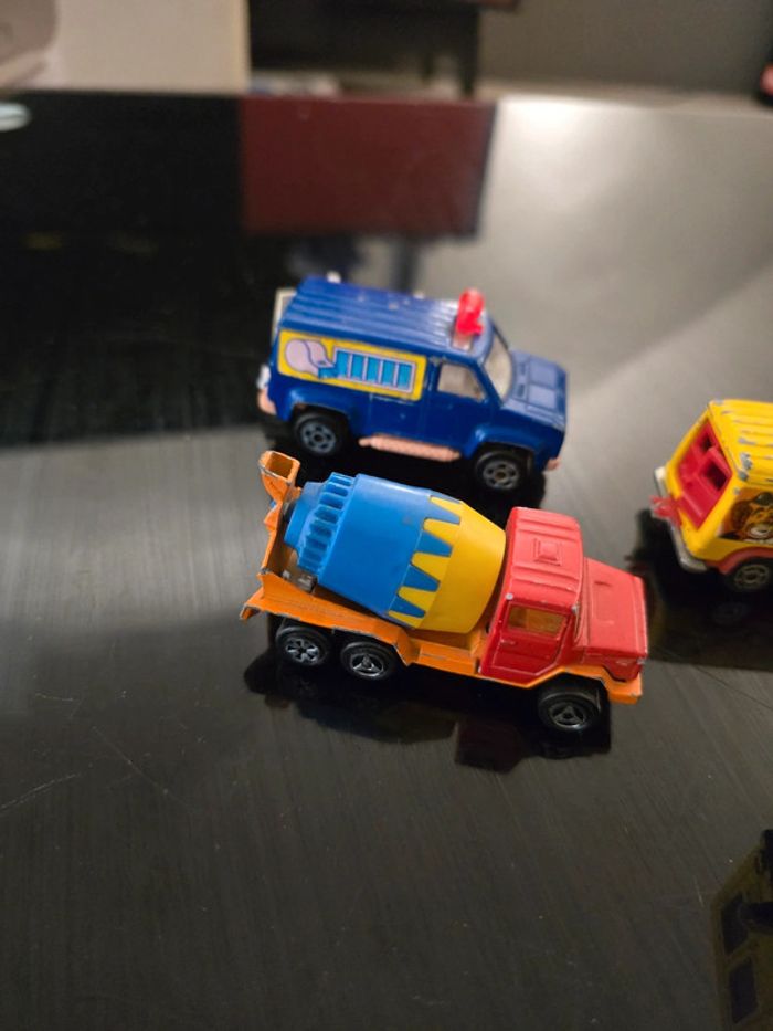 Lot de petites voitures vintage Majorette et Norev - photo numéro 2