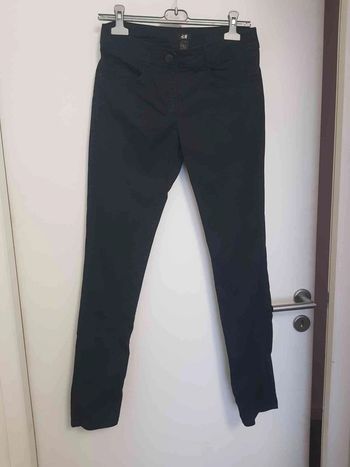 Jean slim noir taille 38
