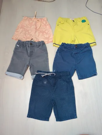 Lot shorts 24 mois