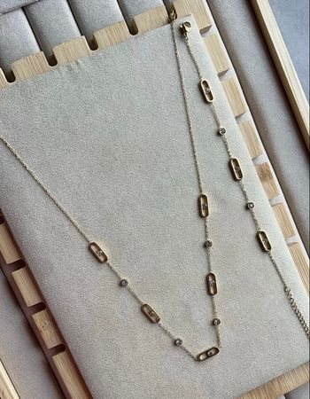 Colliers et bracelet 