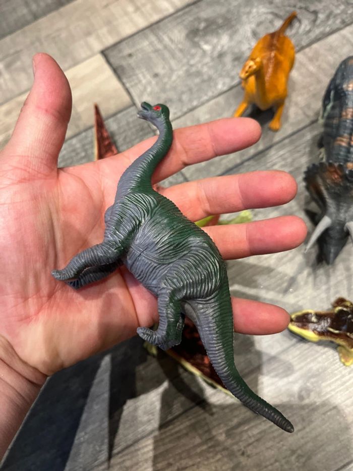 Lot dinosaures - photo numéro 5