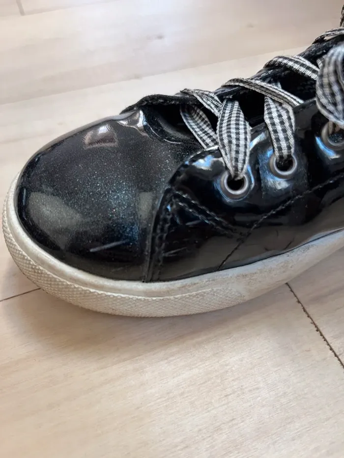 Sneakers vernis - photo numéro 7