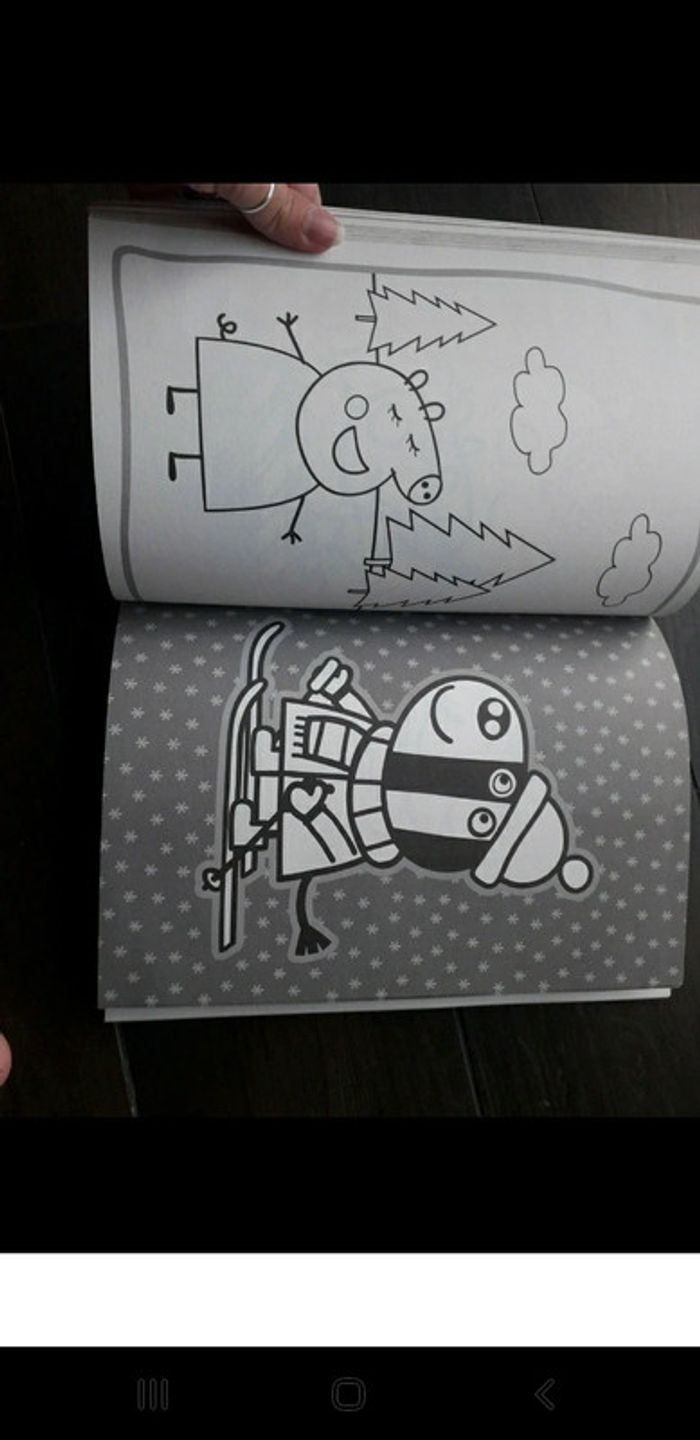 Cahier de coloriage Peppa Pig - photo numéro 5