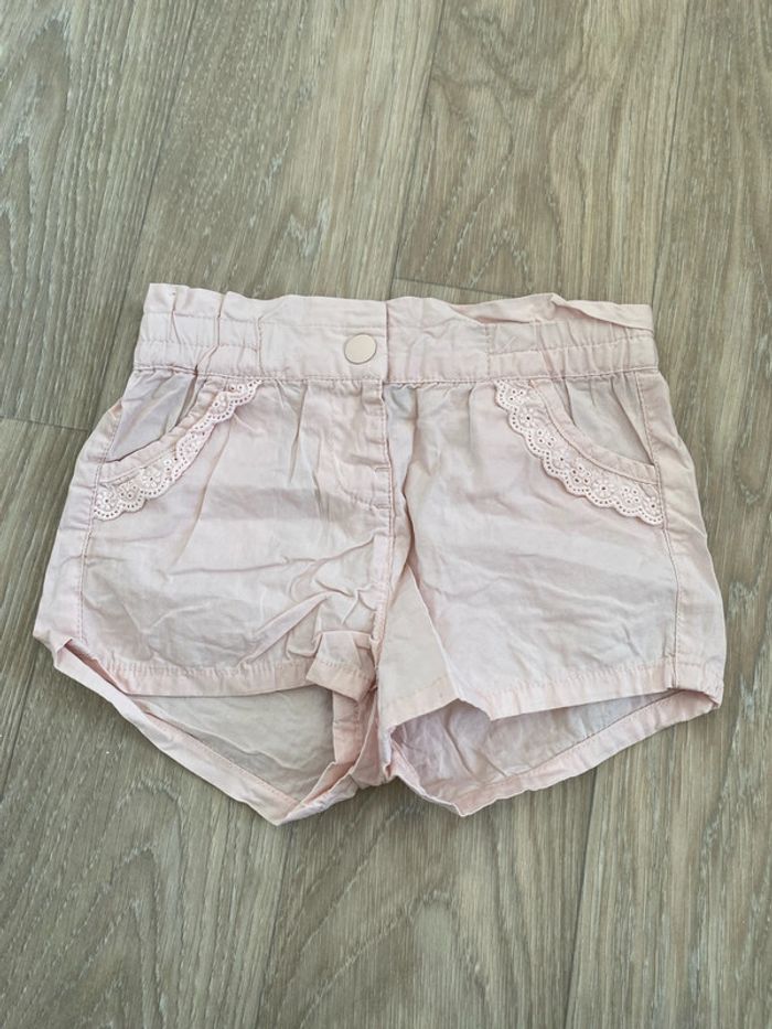 Short léger rose pale