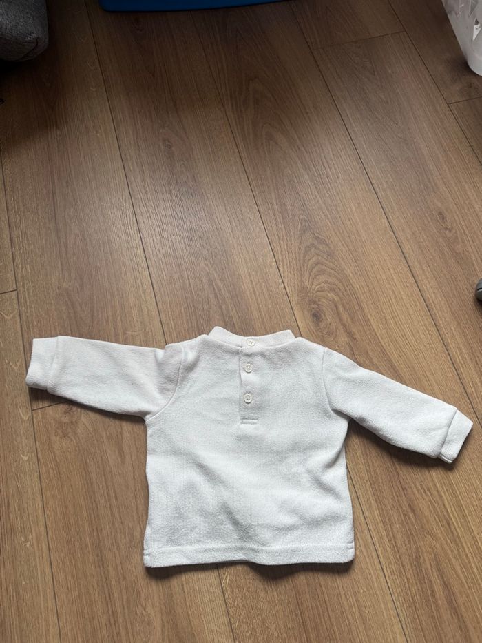Pull blanc 6 mois - photo numéro 2