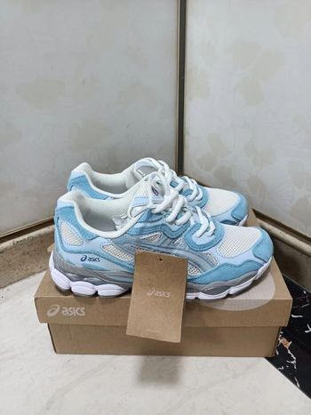 ASICS Gel-NYC Cream Arctic Sky Taille 39