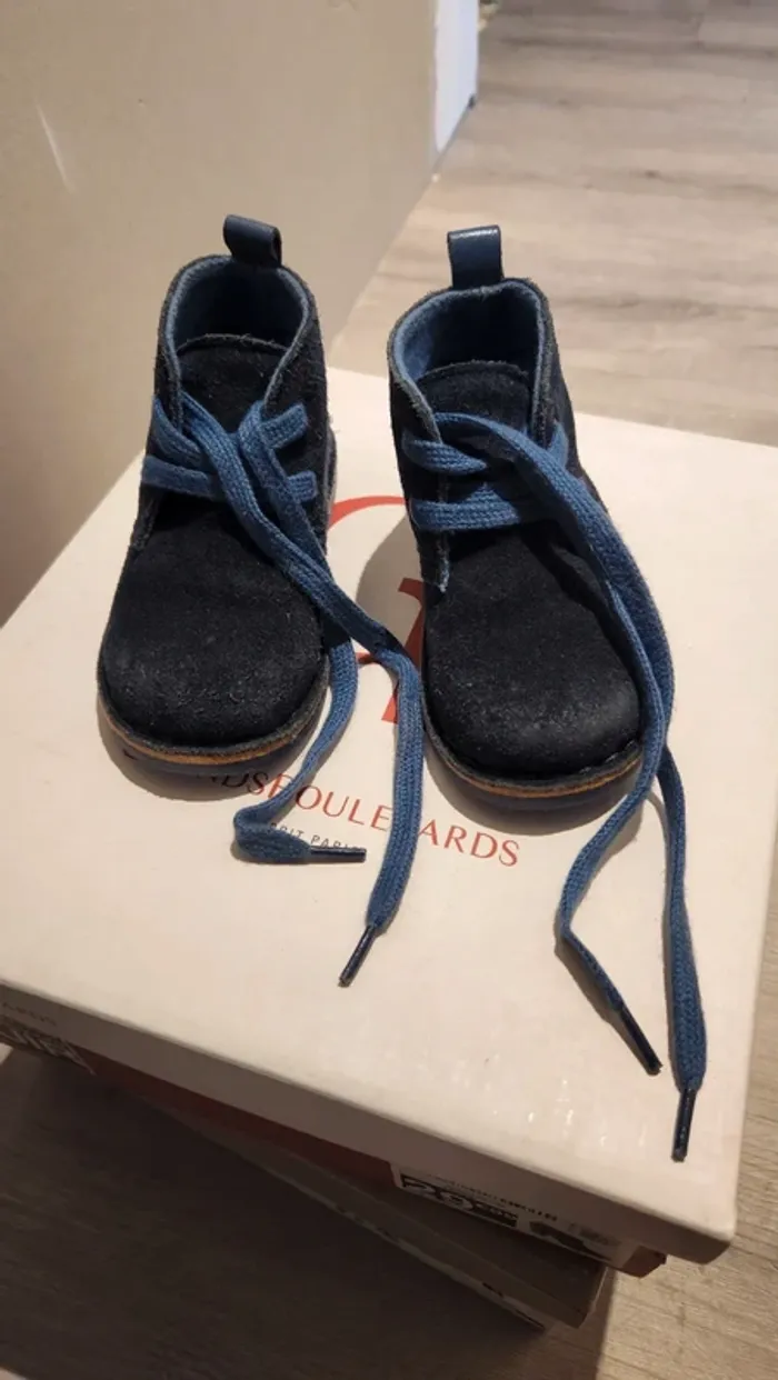 Chaussure à lacet enfant