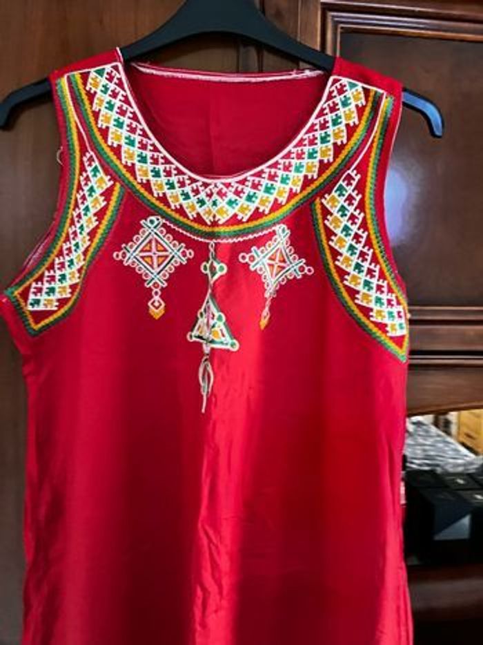 Robe kabyle mi longue, brodé pour femme, tissu coton - photo numéro 3