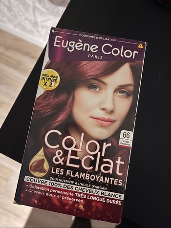 Coloration rouge neuve