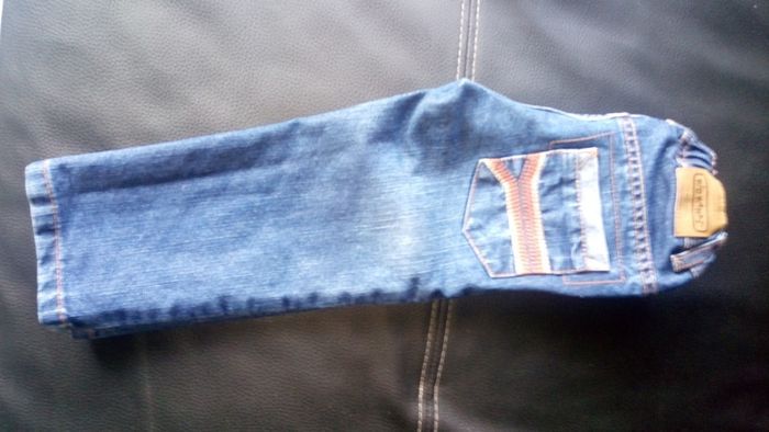 Jeans garçon état neuf 24 mois - photo numéro 4