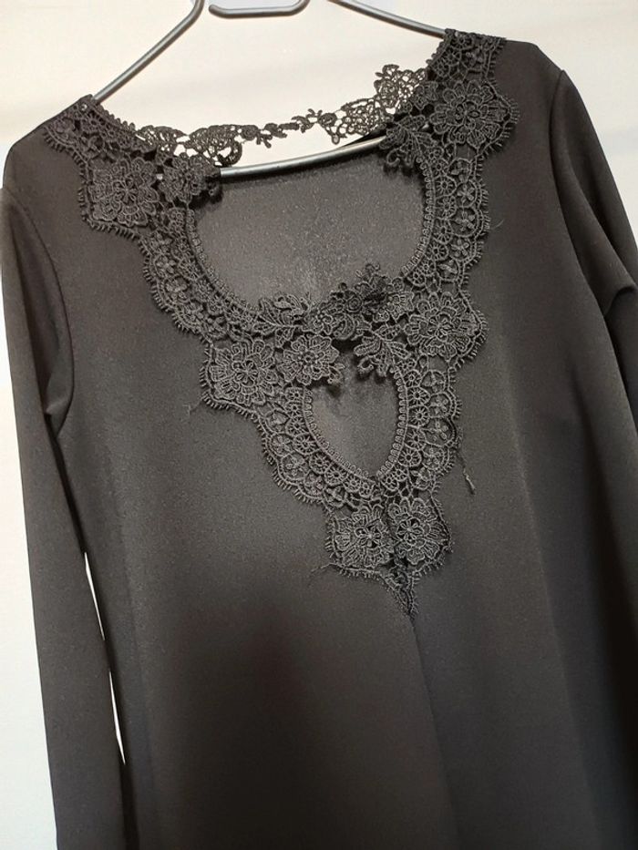 Robe noir - photo numéro 3