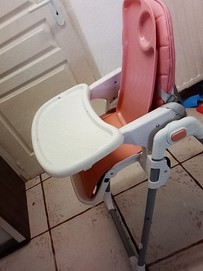 Chaise haute bébé - photo numéro 5