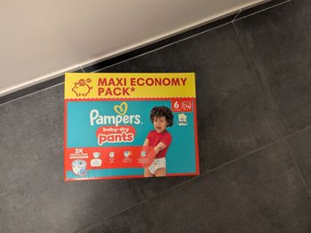 Pampers pant taille 6