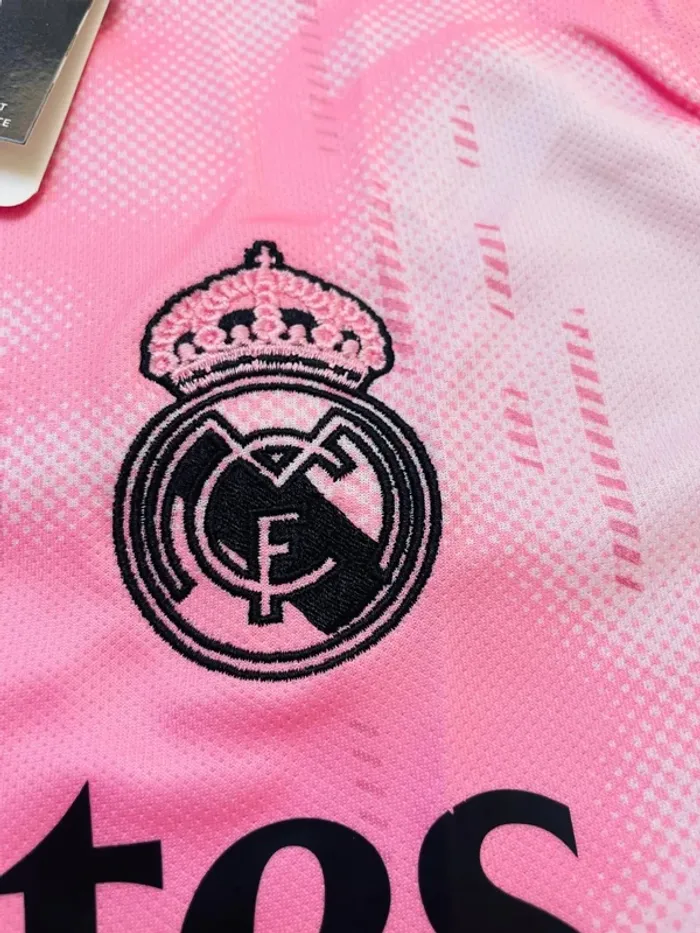Maillot concept foot Réal Madrid rose taille s - photo numéro 6