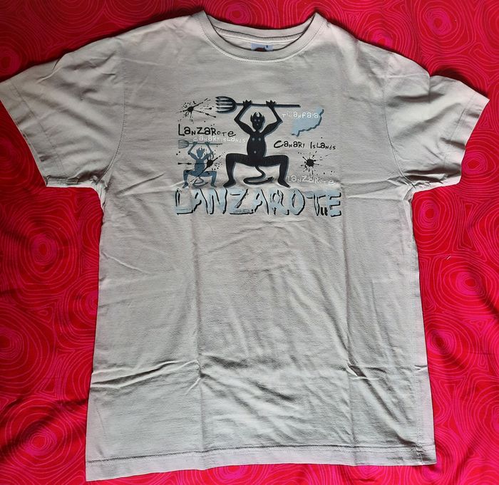 Tee-shirt