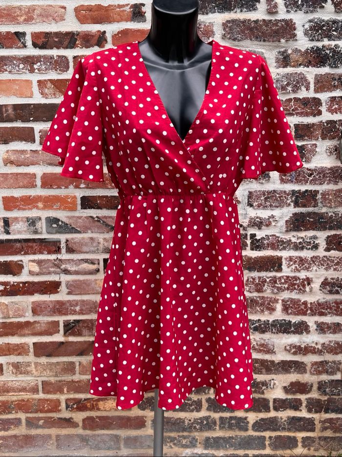 🐞Robe à pois à manches papillon et col V - Taille 34 (XS) Shein
