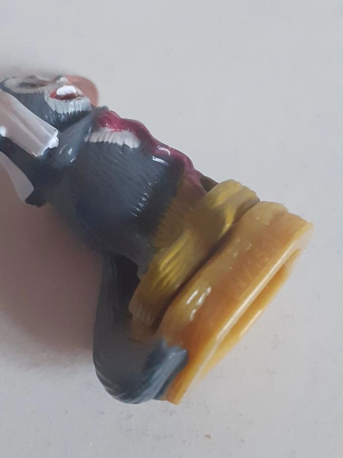 🍫 3 Figurines dreamworks Kinder Madagascar 2 - photo numéro 4